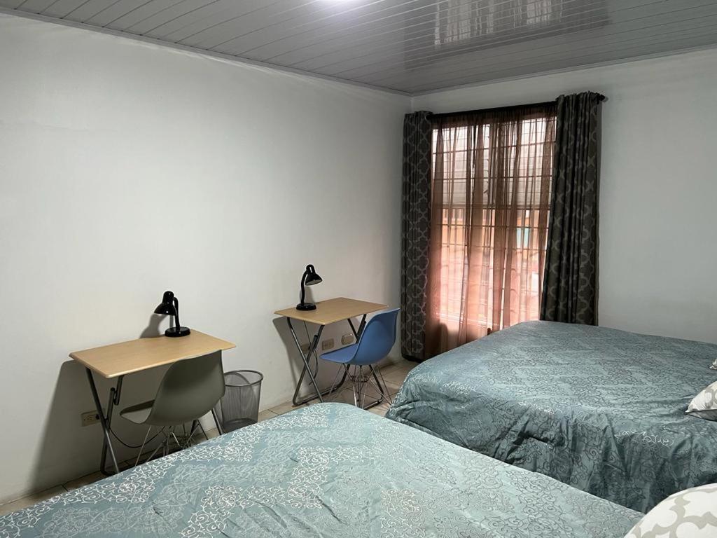 Bed and Breakfast Corazon Sabana Сан-Хосе Экстерьер фото